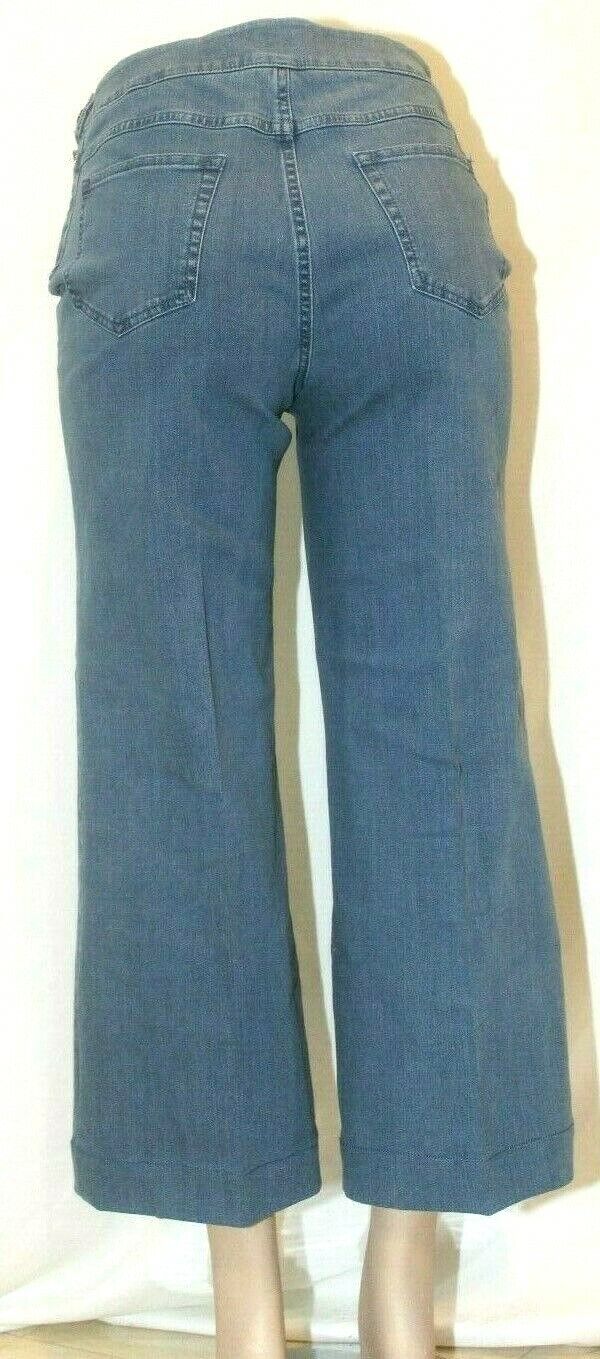 G.I.L.I.  Stretch Side Zip & Button Crop Flared Jeans Medium Wash  Size 8P