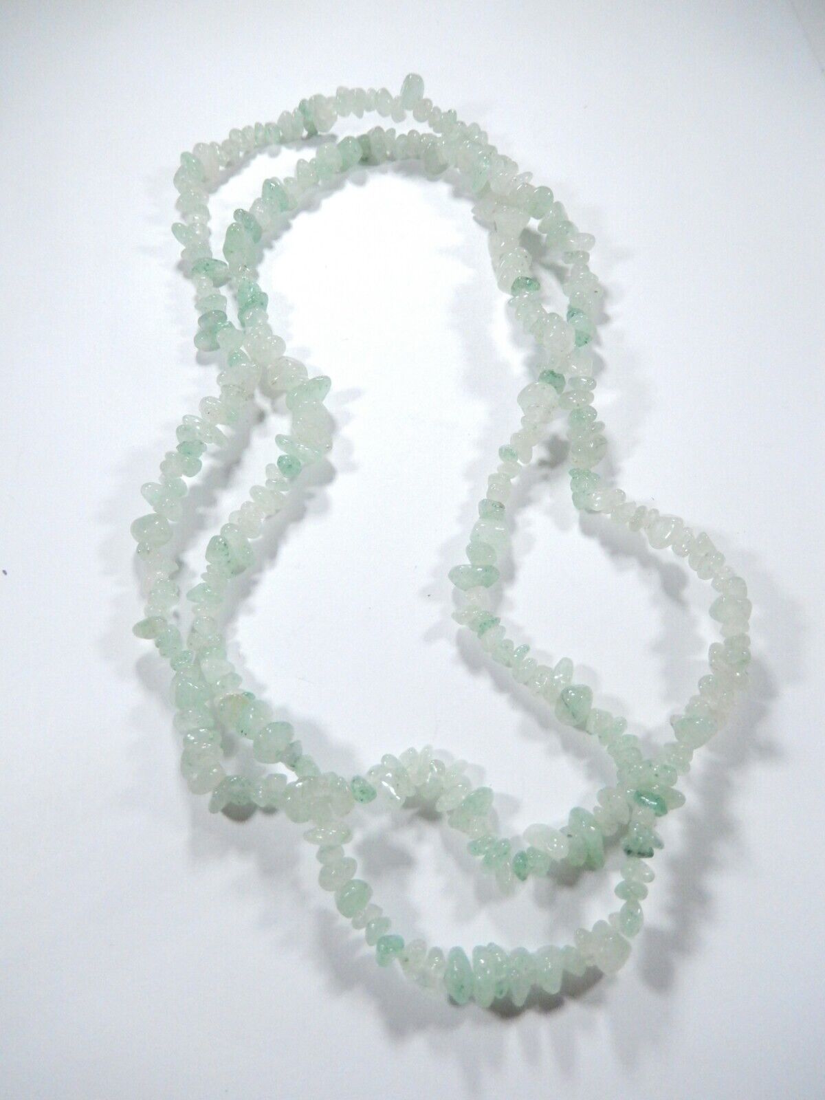 *VINTAGE*   Light Green Jadeite/Jade Chip Infinite Strand Necklace 32" NO CLASP.