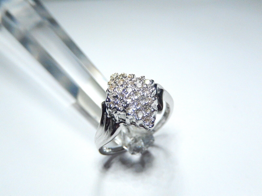 *NEW*  10K White Gold .25CT Natural VS Diamond  Wedding or Cocktail Ring Sz 6.5