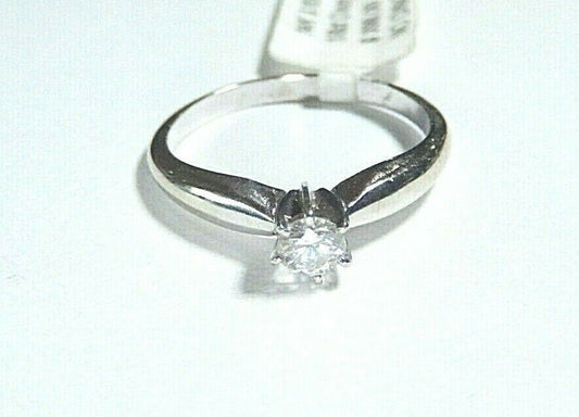 *NWT* 14k white Gold Round Natural VS Diamond Engagement Solitaire Ring Size 6