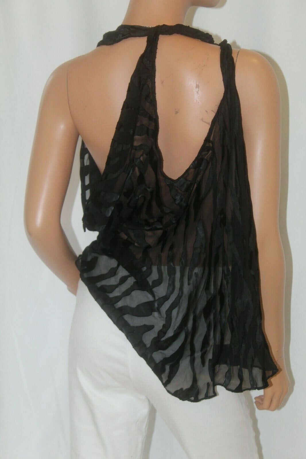 *NWT* $79. Bebe Twist Back Black SEXY Decorative Thin Sleeveless Top Size Med