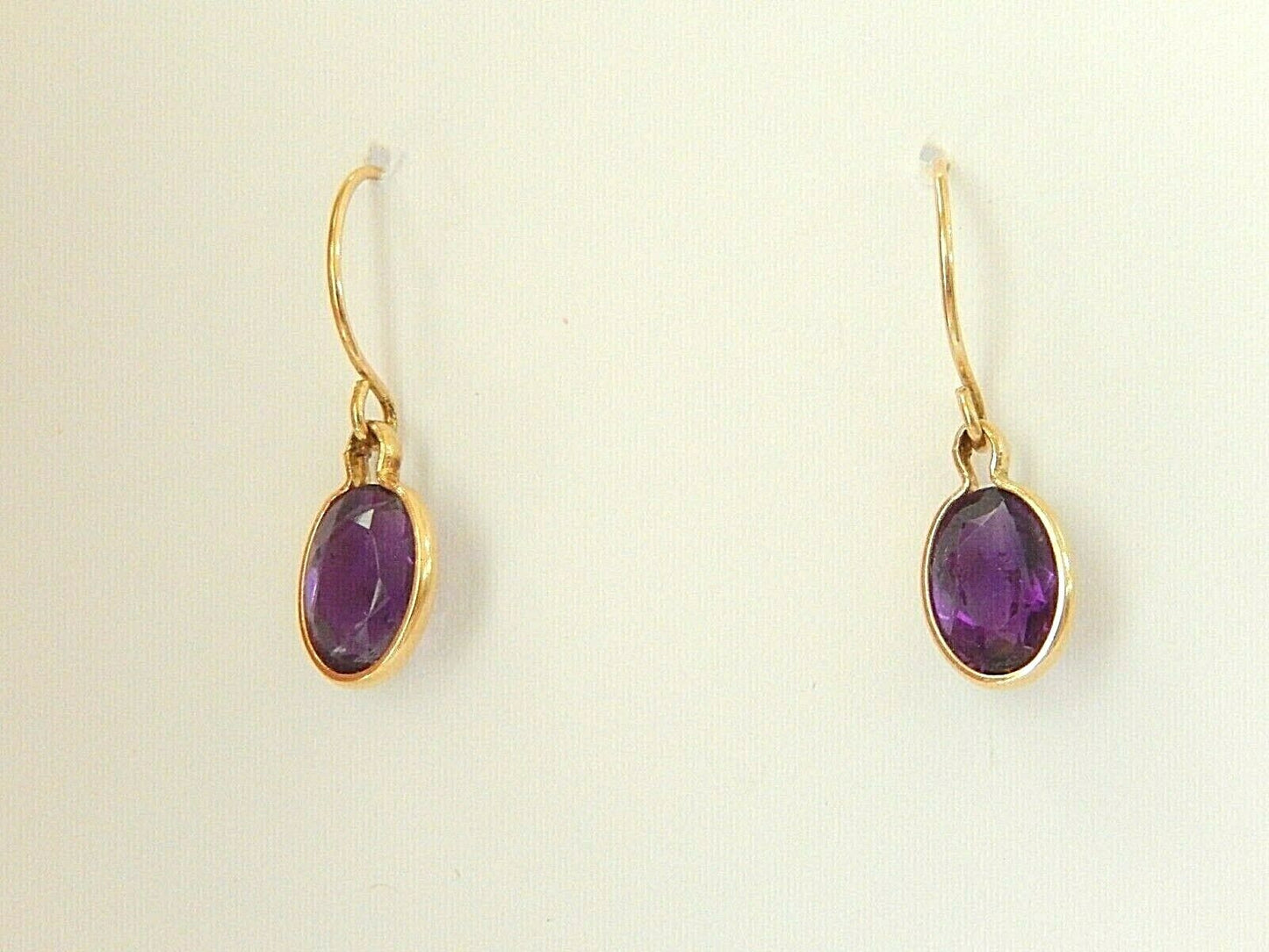 *VINTAGE*  14K Solid Yellow Gold French Ear Wire Earrings 7x5mm Oval Amethyst