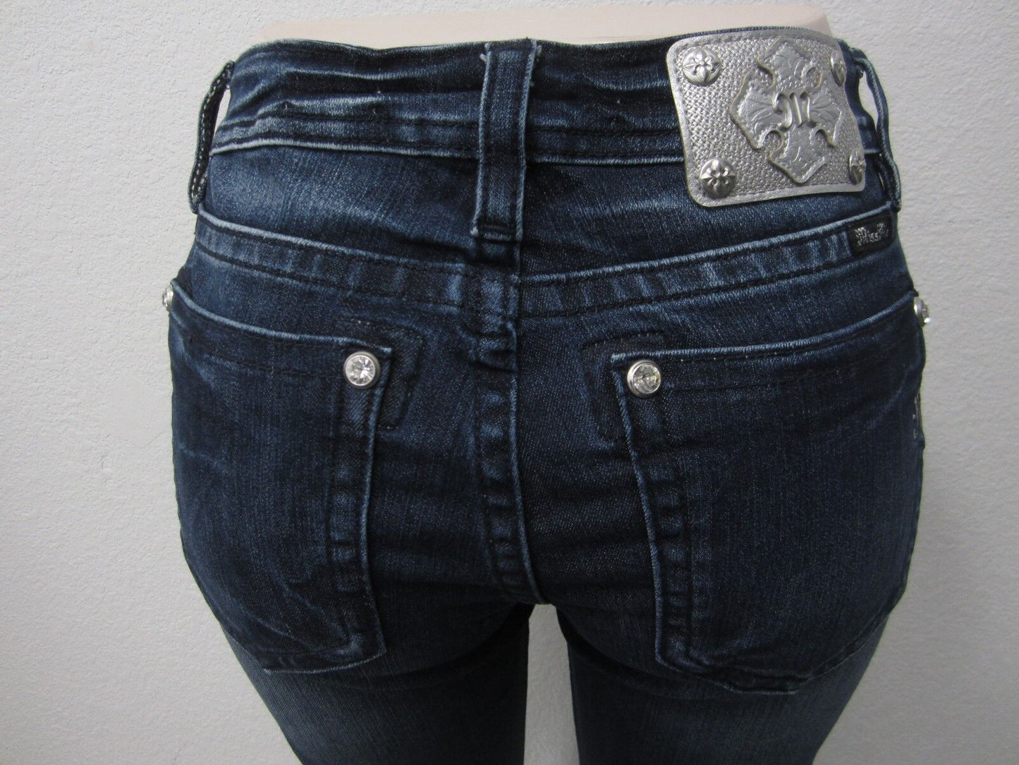 NWT Miss Me Cute Mid-Rise Boot Cut Jeans Pearl & Crystal Trim MP7249B2V- 28x32