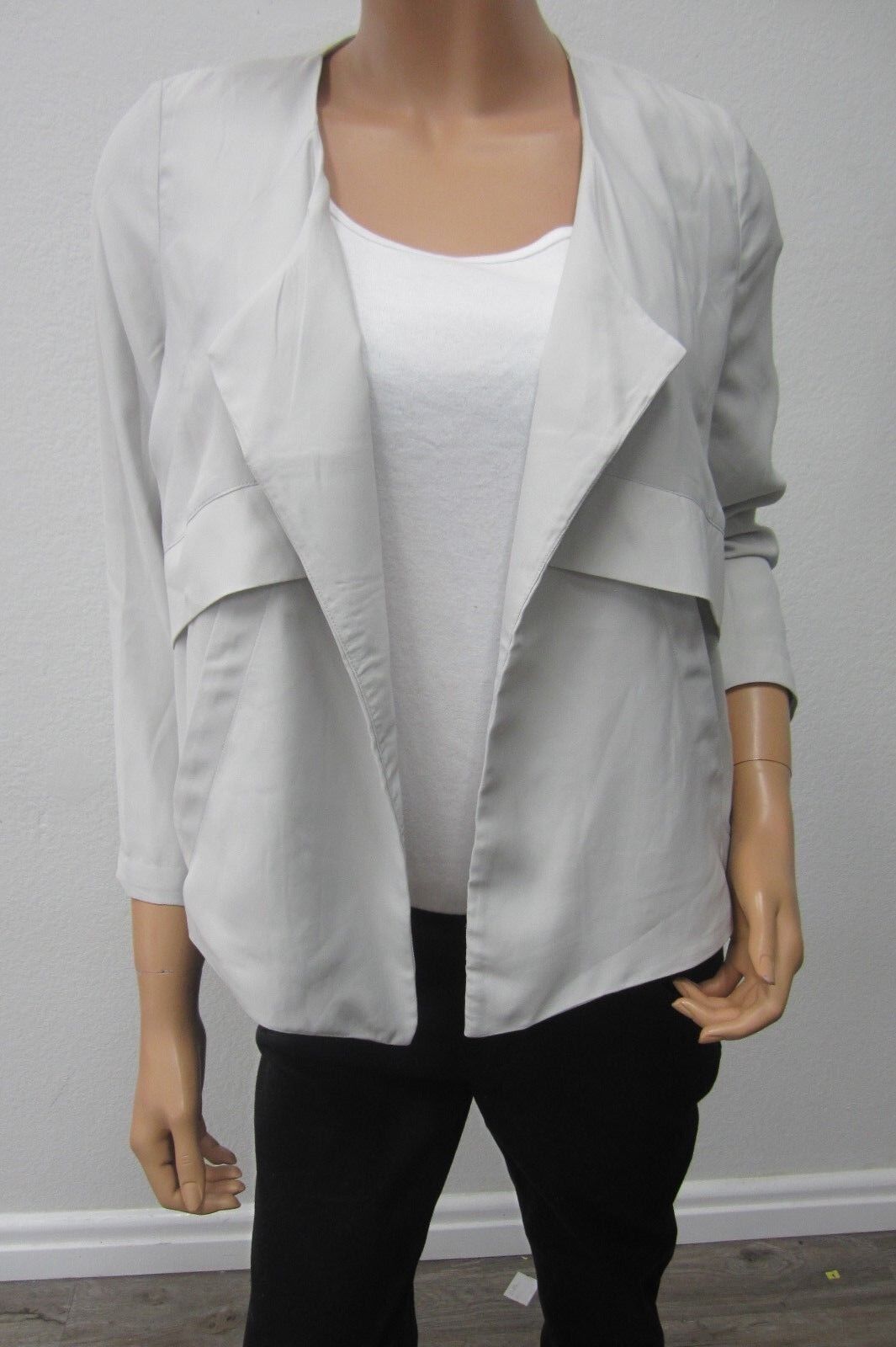 Valette 3/4 Sleeve with Front Pockets Lined Gray Light Weight Jacket Sz XS CUTE