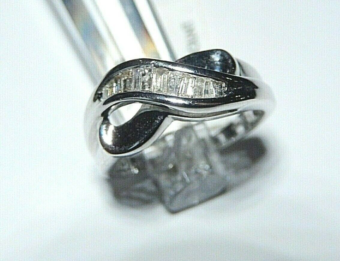 *NWT* 14K White Gold 1/3CT Baguette Natural Diamond Infinity Ring Size 6.5