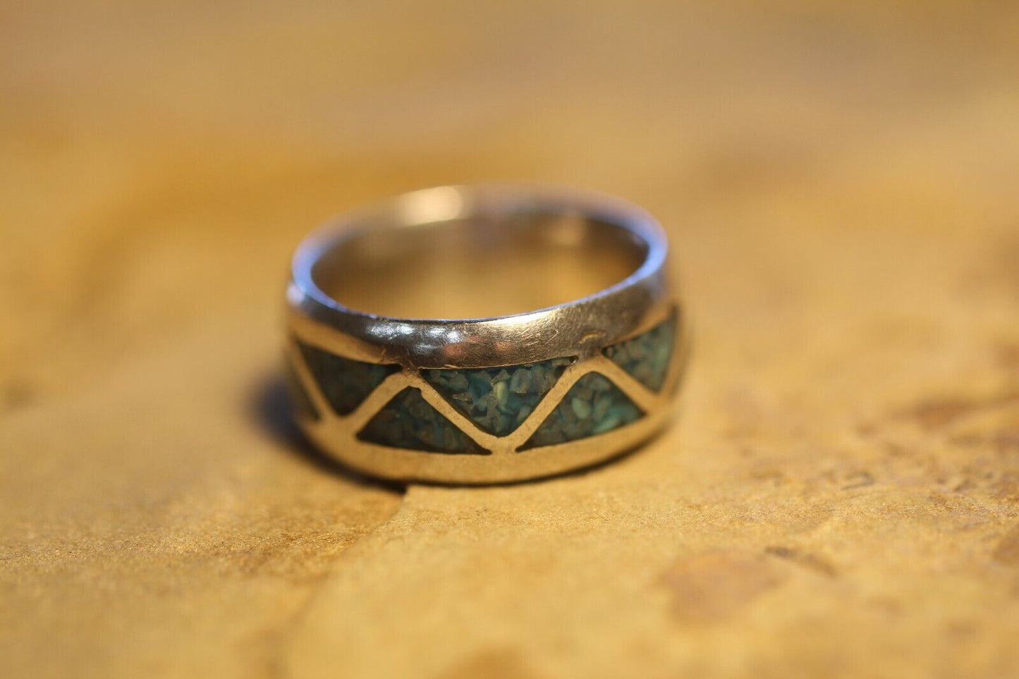 *VINTAGE*  Native American Sterling Silver Handmade  Turquoise Band Ring Sz 5.25