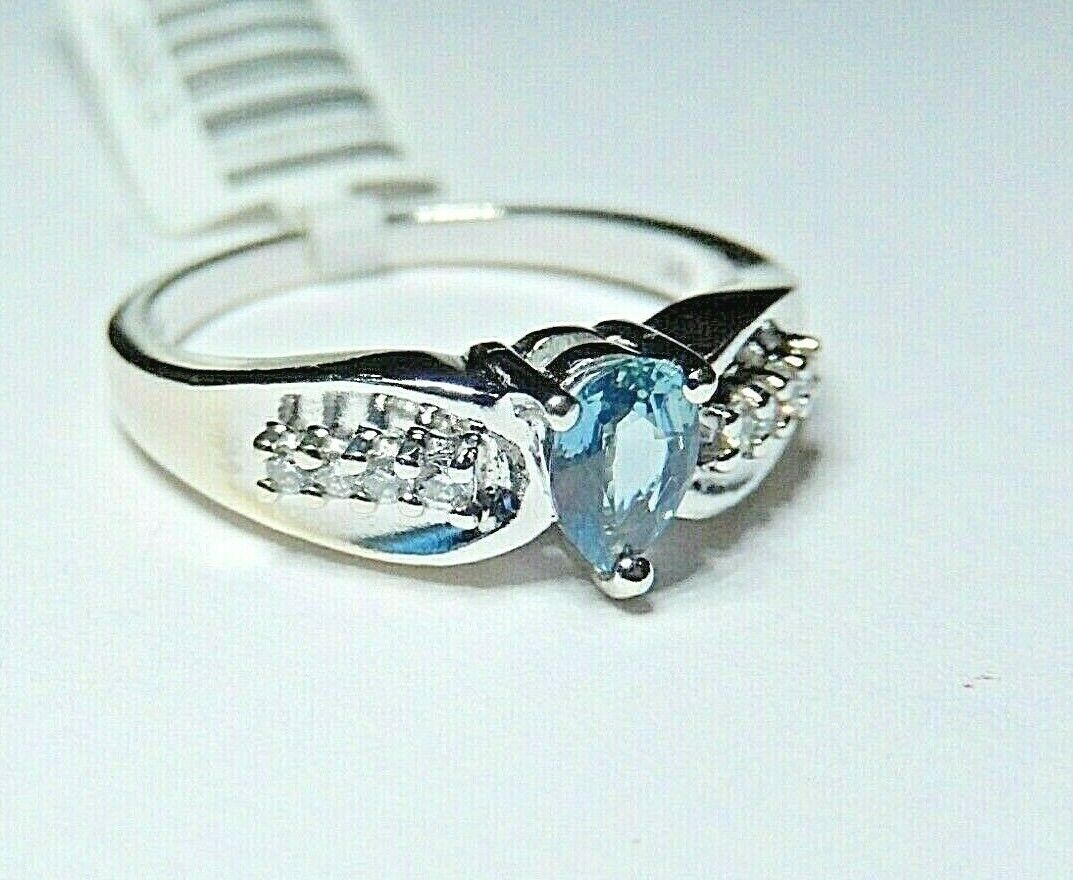 *NWT* 14K White Gold London Blue Topaz & Six Diamond Ring  Size 7.25