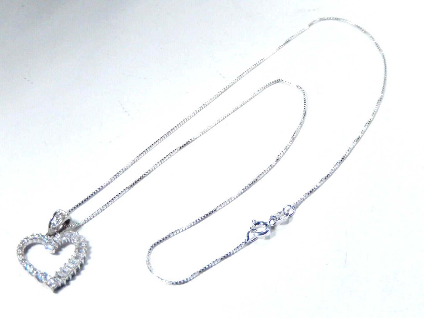 *VINTAGE* Women 925 Sterling Silver Love Heart CZ Pendant Necklace 18" Chain