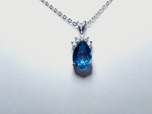 *NWT*  10K White Gold 1.00CT Blue Topaz and 5 Diamond  Pendant   w/ 18" Chain