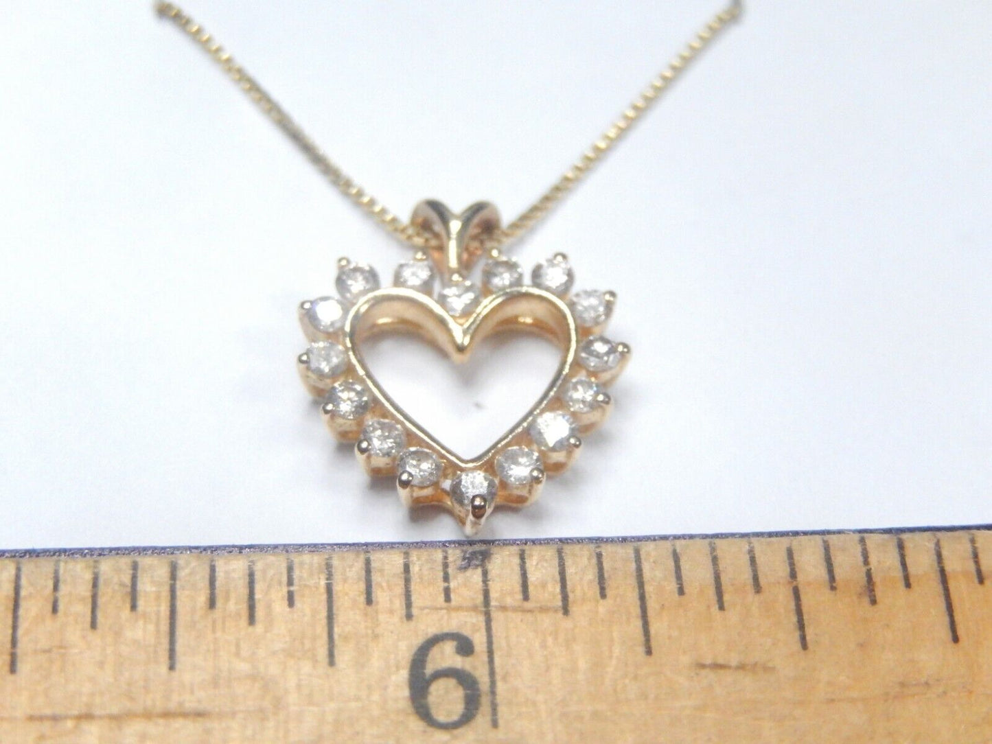 *VINTAGE*  14k Yellow Gold .50CT Natural Diamond Heart Pendant w/18"chain