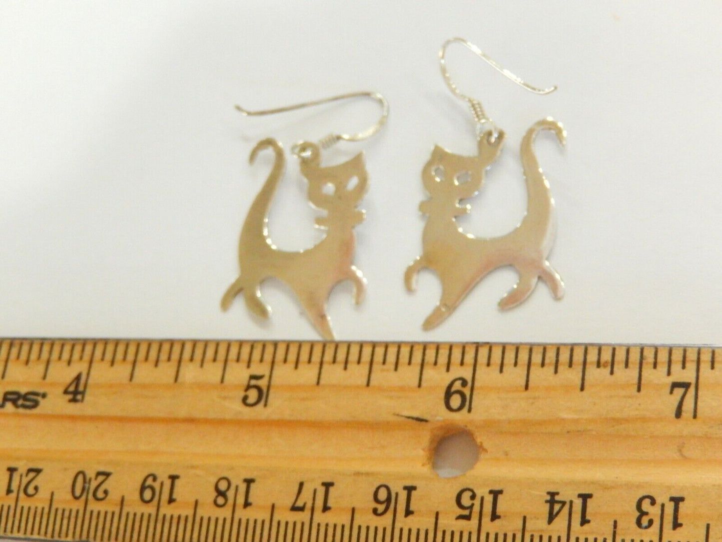 *VINTAGE*   Sterling Silver -  Kitty Cat Animal Dangle Earrings 1" x 3/4"