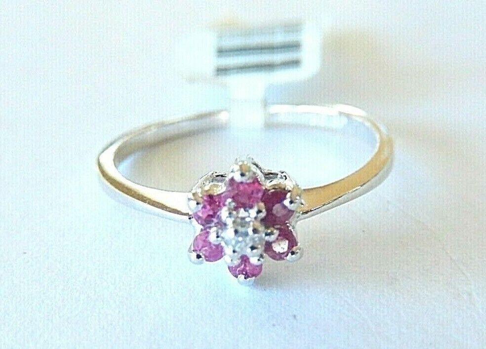10K  White Gold Natural Ruby & Diamond Cluster Ring Size 6.25