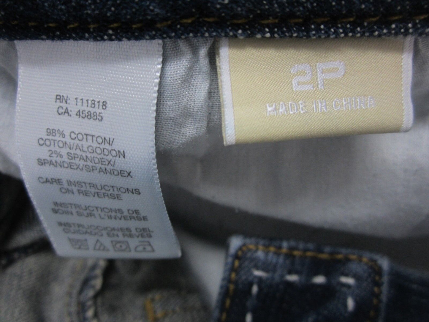 VERY NICE Michael Kors Women's Straight Leg Medium Blue Jeans. Size 2  x 29.5