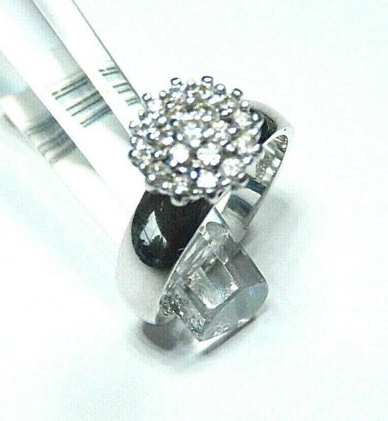 *NWT* 14K White Gold  Round Cut Diamond Cluster Engagement Wedding Ring Sz 6