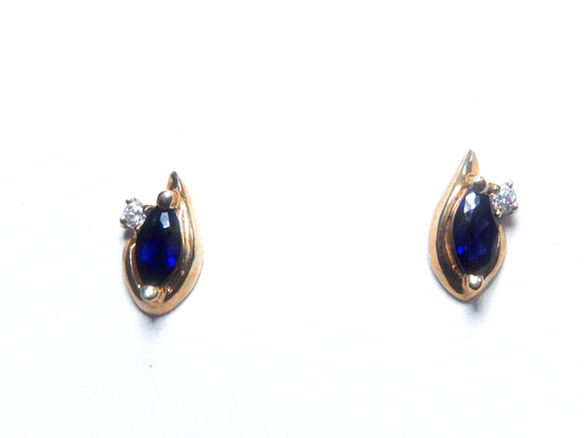 *VINTAGE*  10K Yellow Gold Created Sapphire and Diamond Stud Earrings