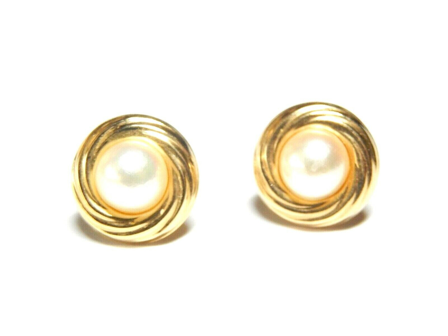 *VINTAGE*  14k Yellow Gold Designer Pearl 6.5 mm Pierced Stud Earrings