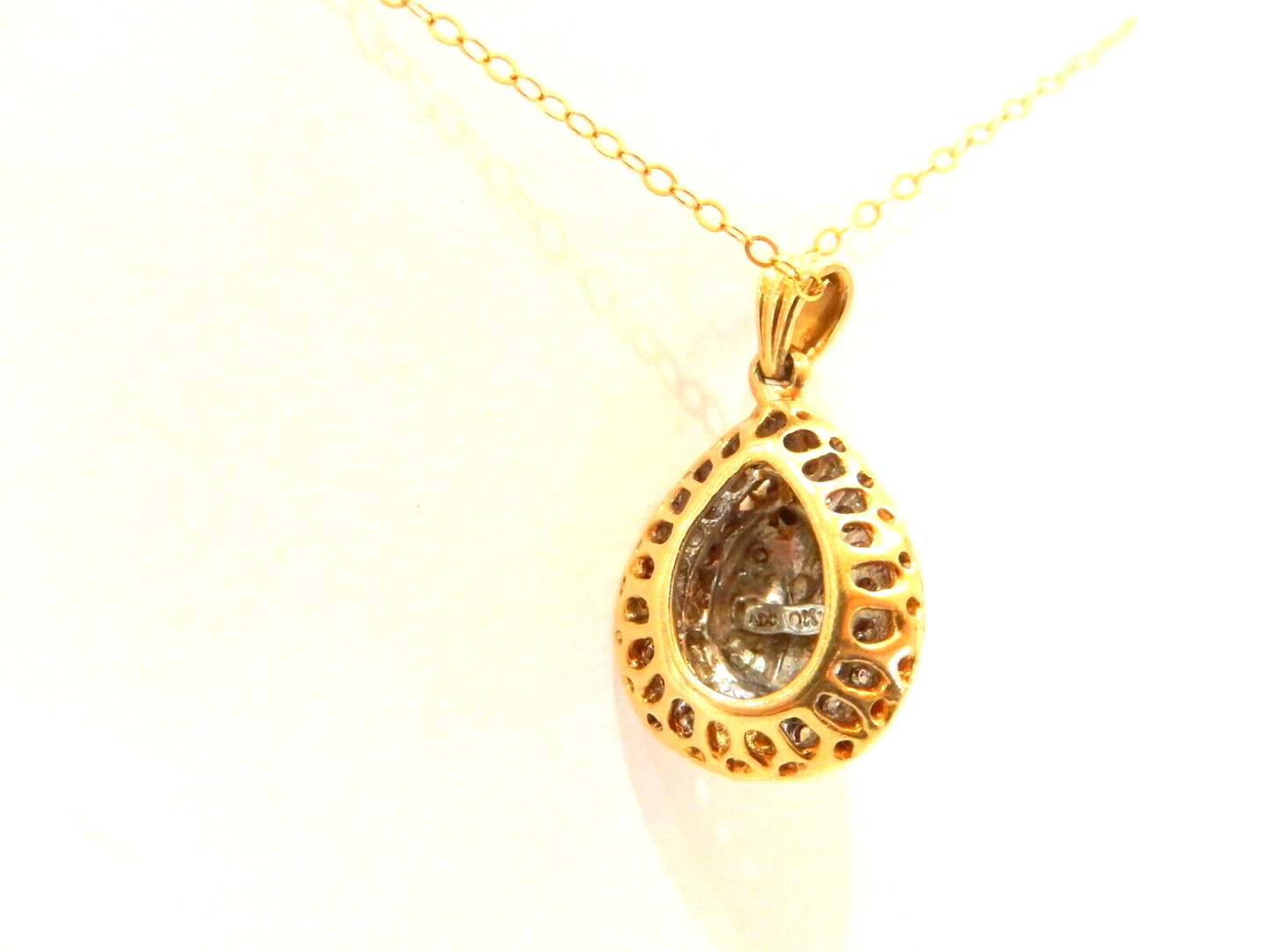LARGE - 10K Yellow Gold  Diamond Cluster Halo Teardrop Pendant w/20" Chain