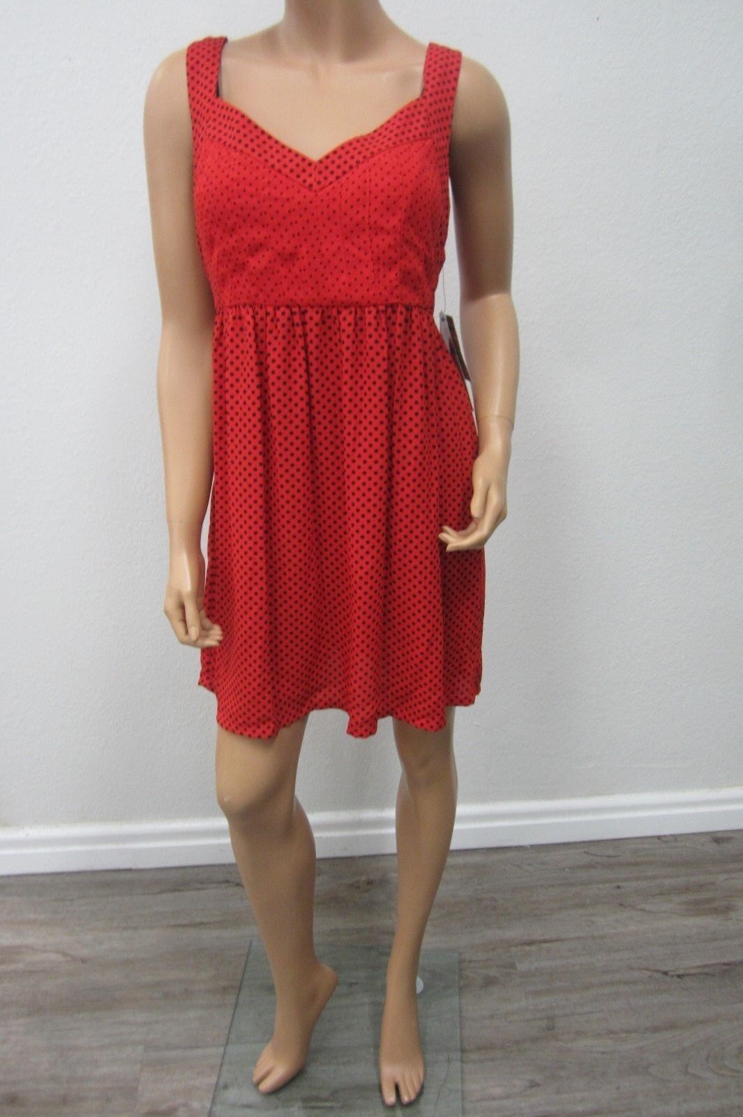 NWT - VINTAGE STYLE -  *Marilyn Monroe Label* Red/Black Dot Dress Size Med