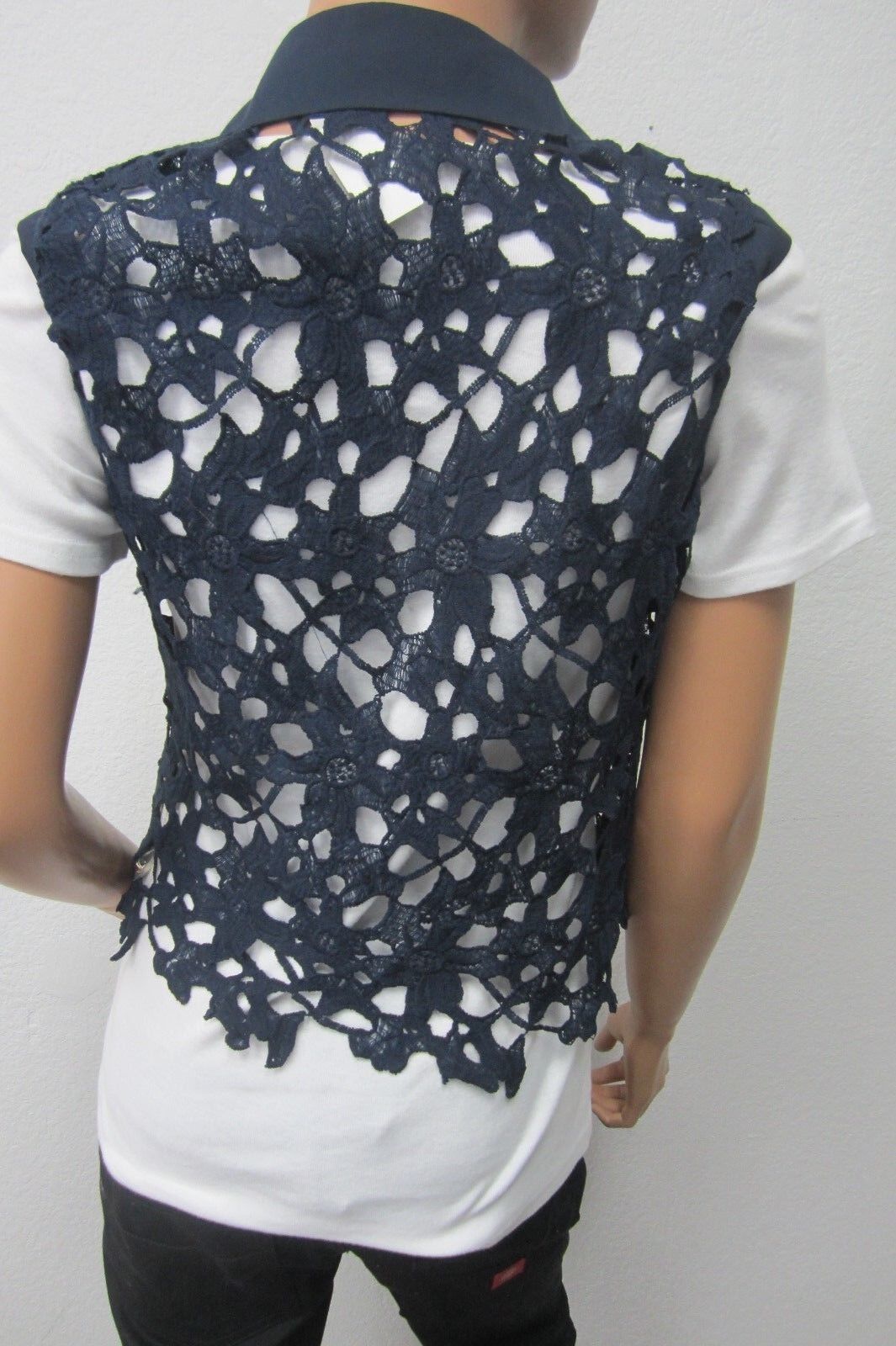 *NWT* Win Win Apparel Navy Lace CUTE Top Size Large