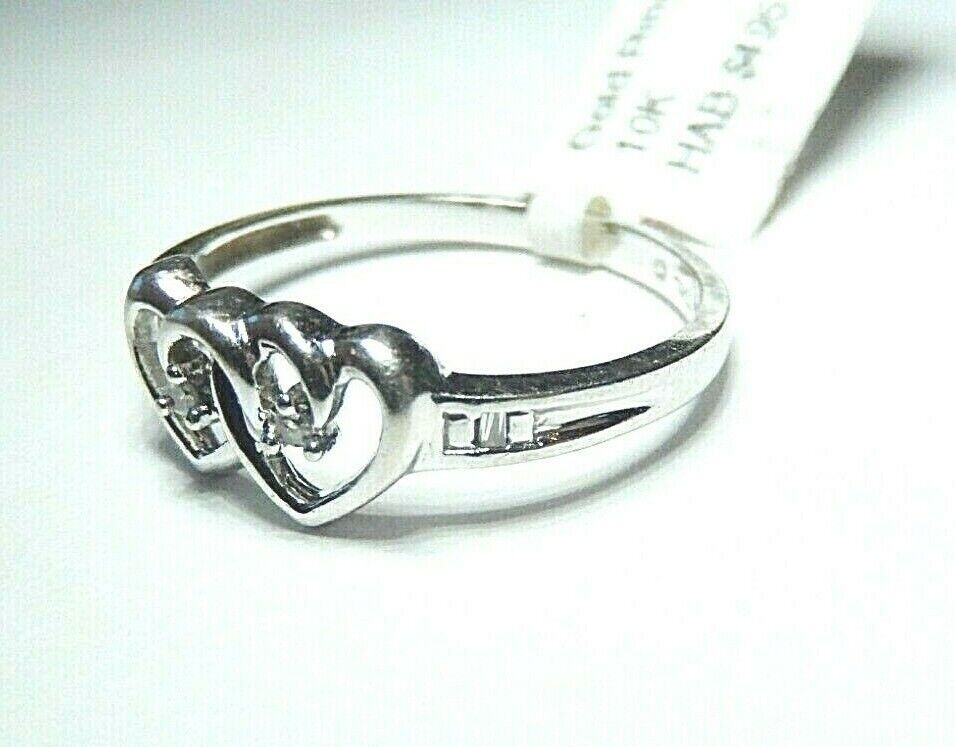 *NWT*  Pretty 10k White Gold Double Heart & Diamonds Ring Size 7.5