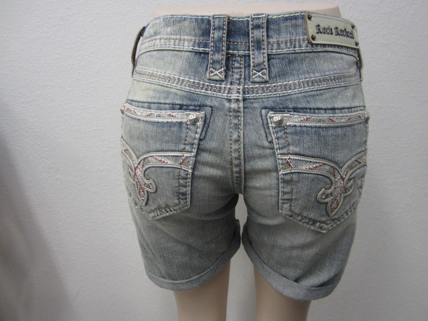NWT NEW ROCK REVIVAL WOMEN'S JEAN DENIM SHORTS KATELL SIZE 28 x 6