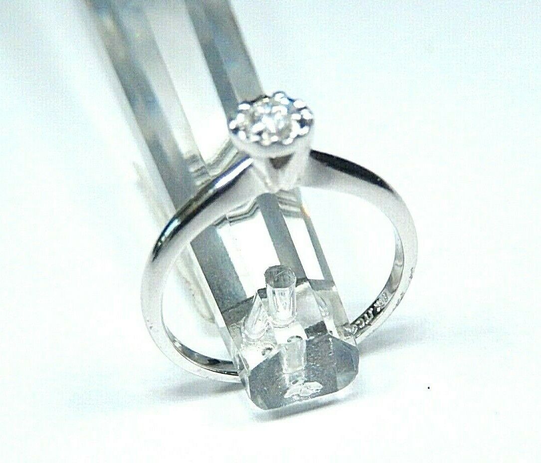 *NWT* 10K White Gold 1/10CT Diamond Solitaire Engagement Wedding Ring Sz 5.25