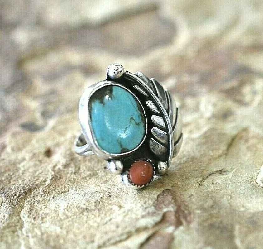 *VINTAGE* Native American Navajo Sterling Silver Turquoise Coral  Ring- Size 6