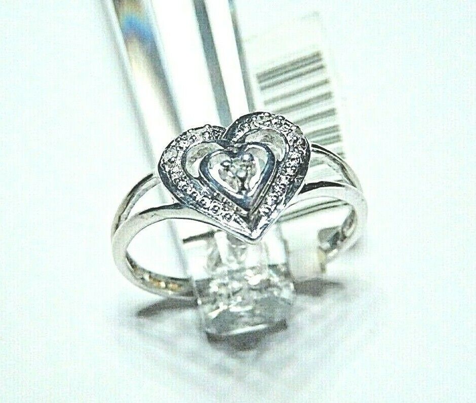 *NWT* 10k Solid White Gold Heart Ring With Genuine Diamonds Size 7.25