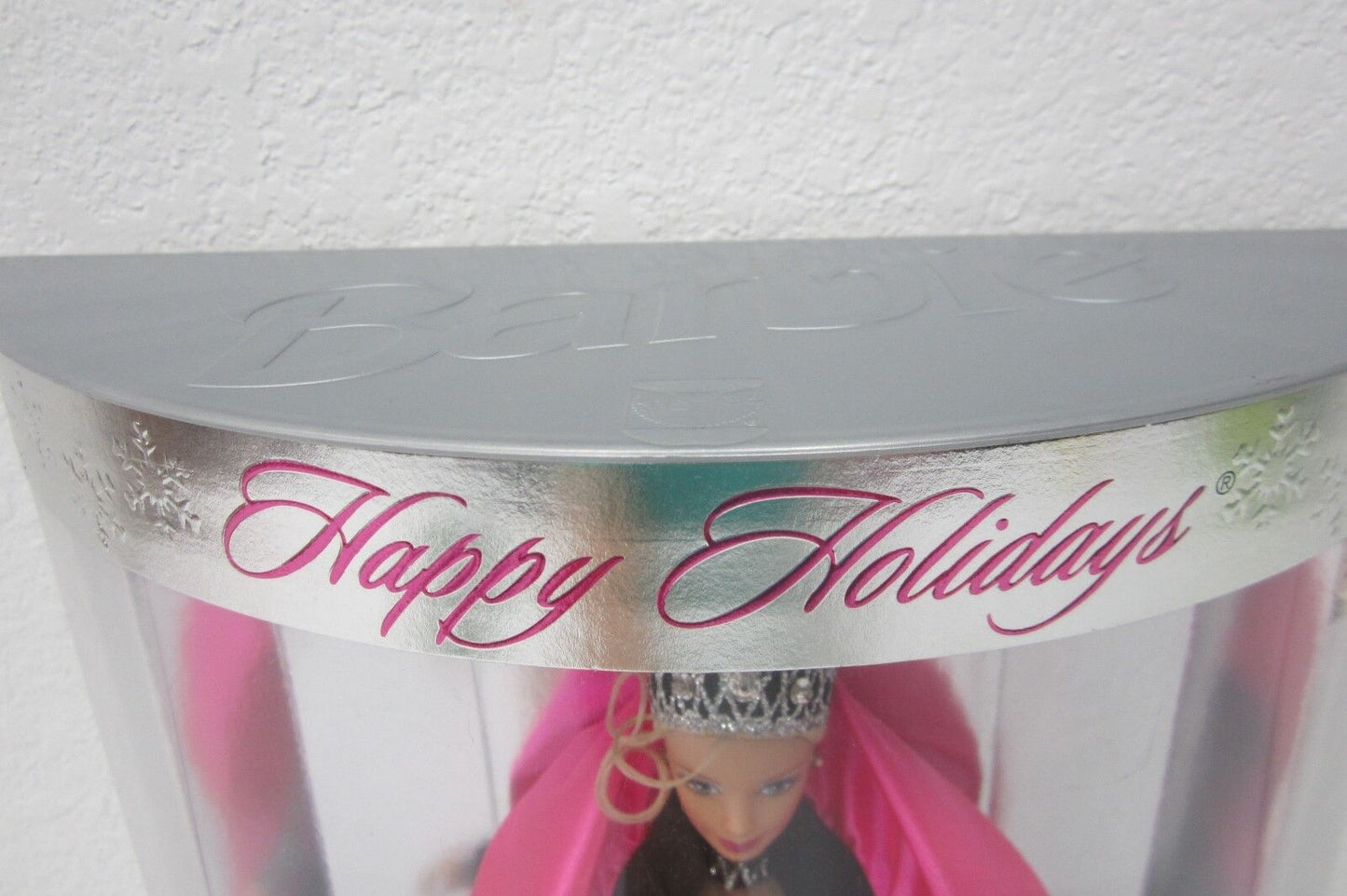 NRFB Mattel Happy Holidays Barbie Doll Special Edition 17832 MIB 1998