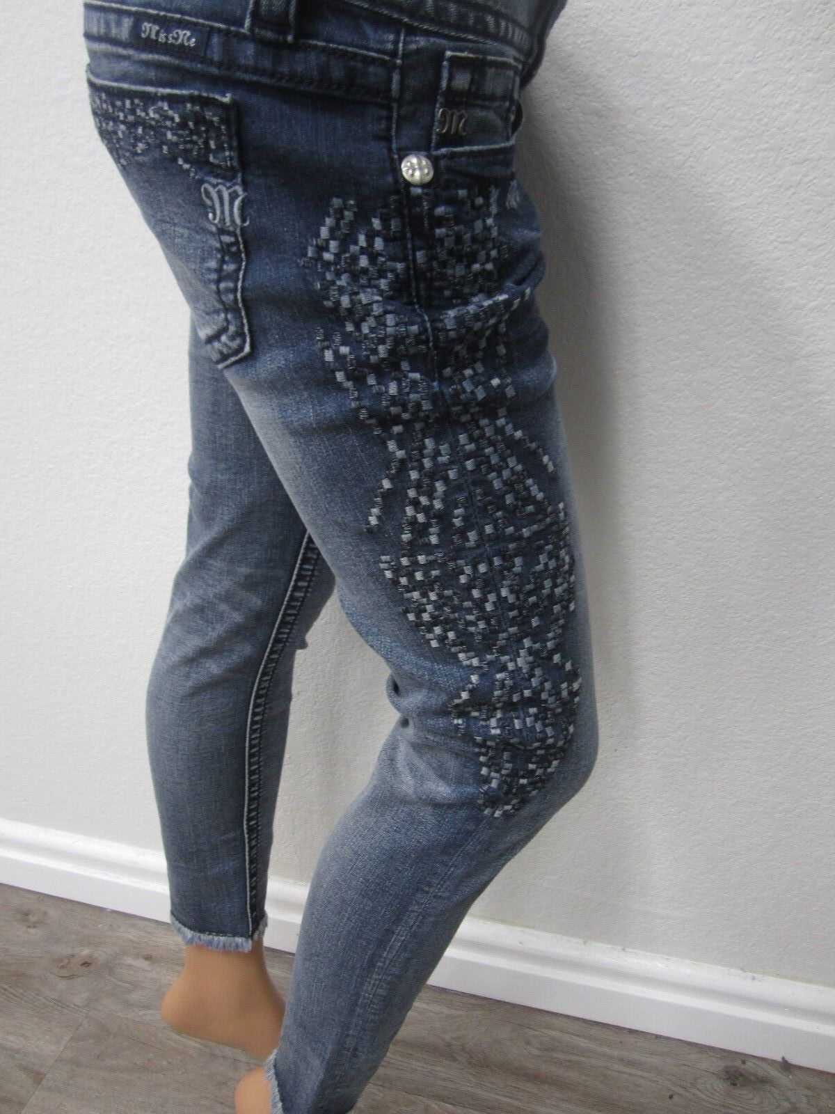 NWT  MISS ME JEANS SIGNATURE ANKLE SKINNY INSEAM 27" JP 7745AK3 Size W26 x L27