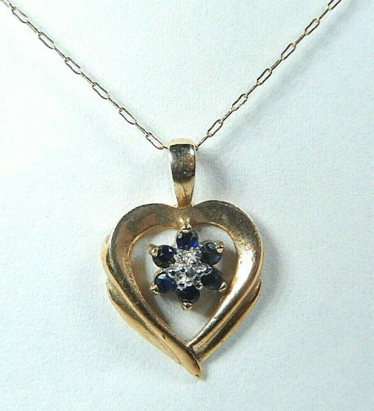 *VINTAGE*  10k Yellow Gold Round Sapphire Heart Pendant with 15" Chain