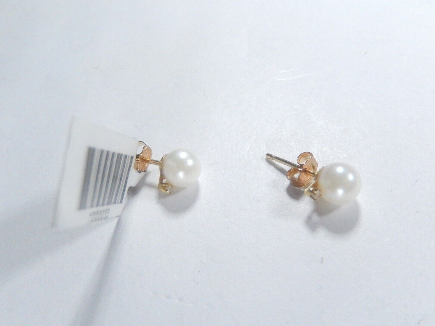 14K YELLOW GOLD 5.5mm PEARL AND DIAMOND STUD EARRINGS .02 CTW