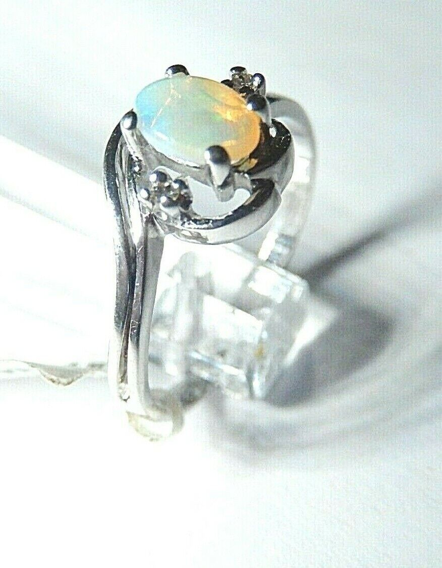 *NWT* 10k White Gold Oval Opal And Diamond Ring Size 6.5