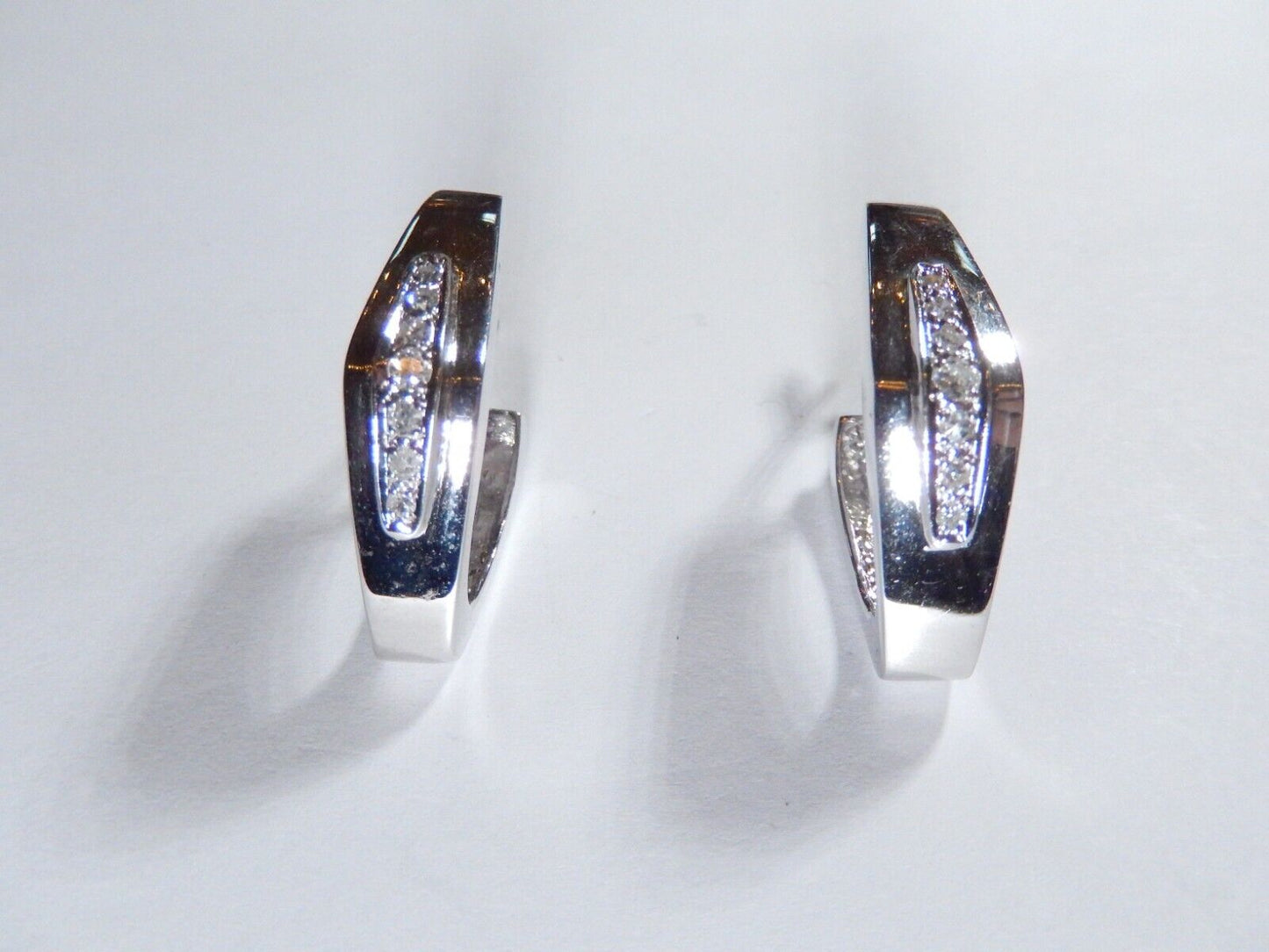 *VINTAGE*  Large  14K White Gold Geometric  VS Natural Diamond  Earrings 10.9gms