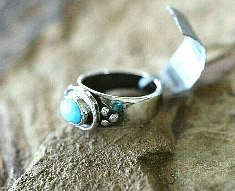 *VINTAGE*  Sterling Silver Native American Navajo Turquoise Ring Size 6