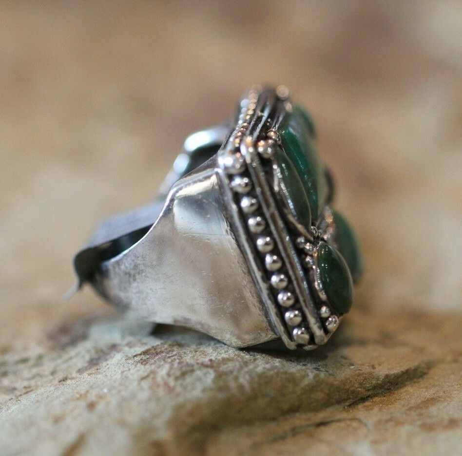 *VINTAGE*  Native American HUGE Sterling Silver Green Turquoise Ring Size 6.5