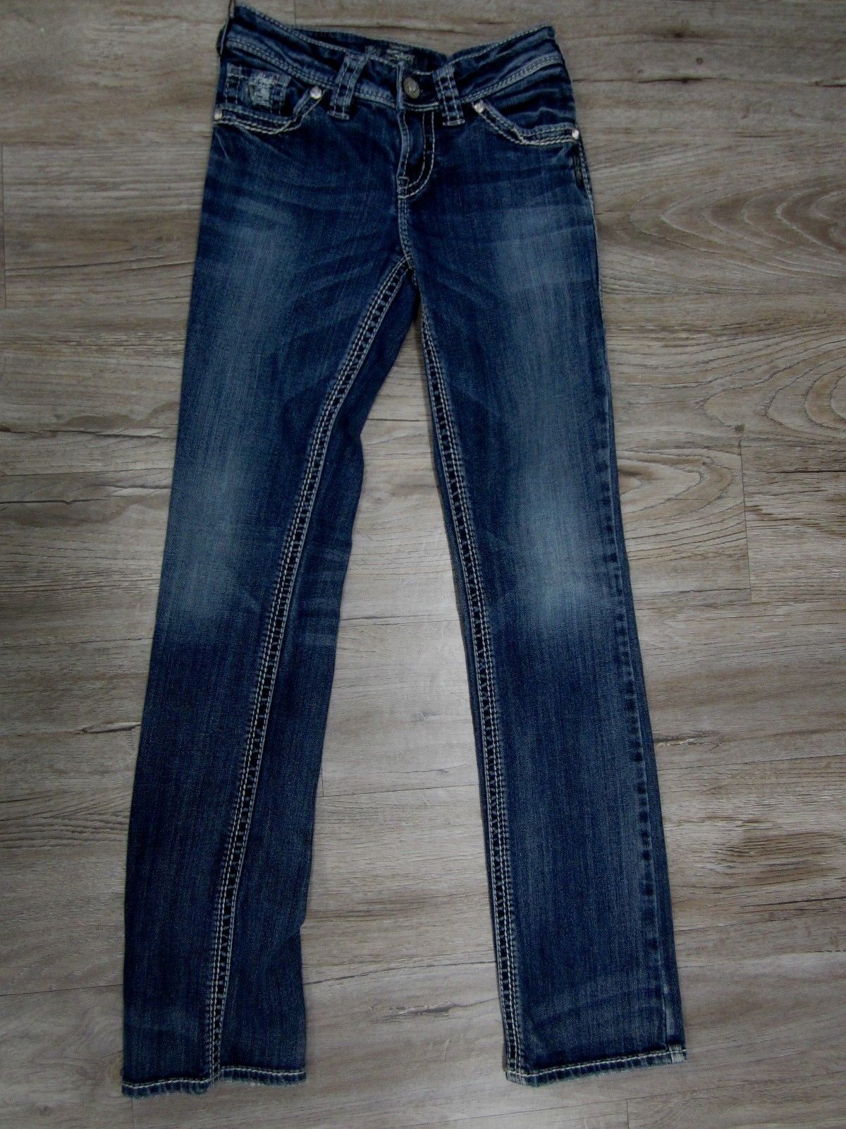 NWOT SILVER Suki Flat 17" Low Rise Skinny Medium Wash Size 24 X 33