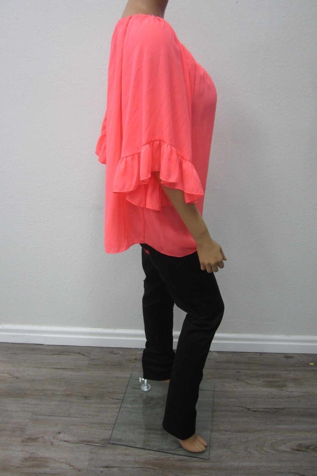 NWOT Emma Rose Womens Top SUPER CUTE Style 3/4 Sleeve Ruffle Tunic Pullon Size S