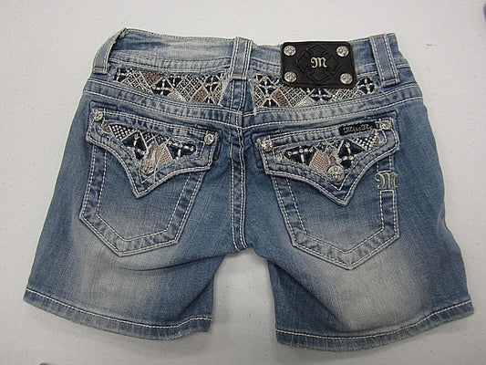 NWOT Miss Me Distressed Mid-Shorts - Colorful Pockets & Waistband Size 24 x 5