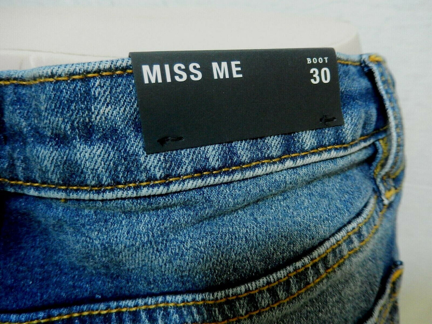 NWT MISS ME M1001B18 MED BLUE MID-RISE BOOT CUT DENIM JEANS SIZE 30 x 33