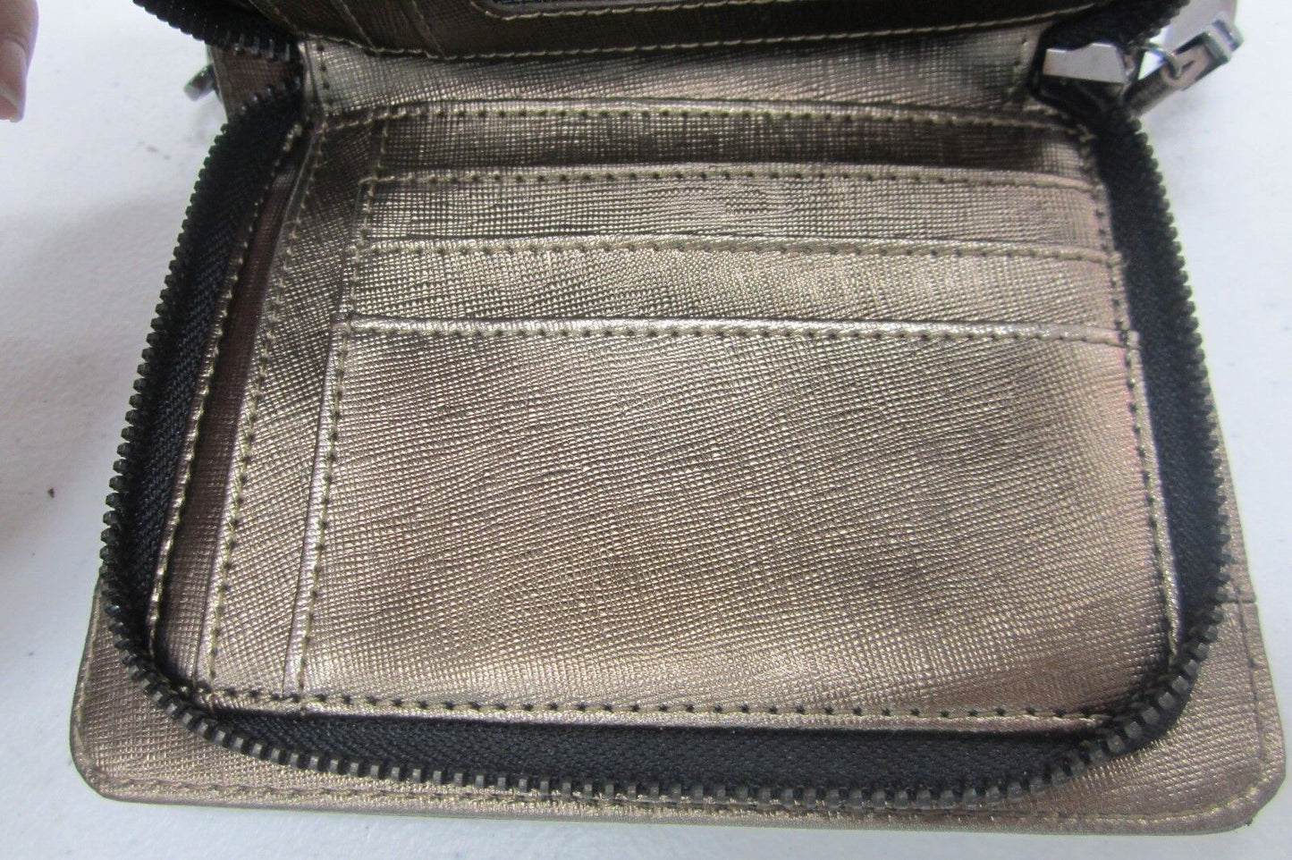 *NWT* $118.00  VINCE CAMUTO  Small Leather Dark Gold Crossbody