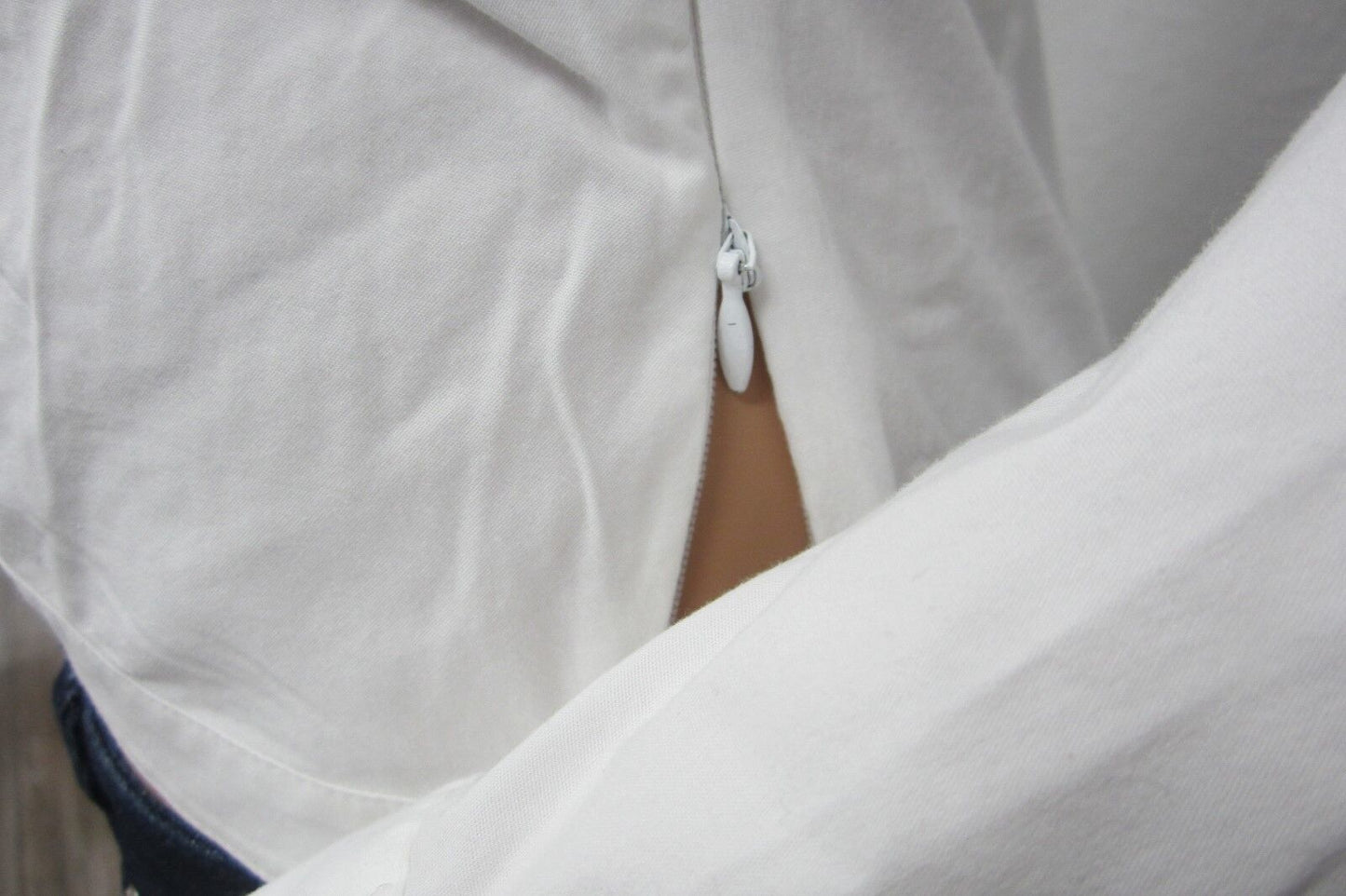 NICE INC Women's White Shirt Top Front Collar  International Concepts Size 2