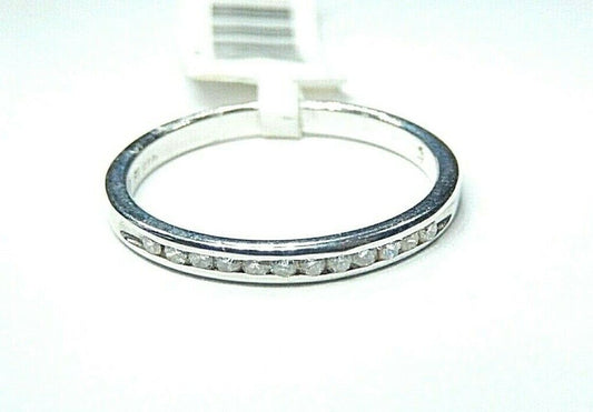 *NWT* 14K White Gold ~1/8ctw Round Natural VS Diamond ~2.5mm Band Size 7