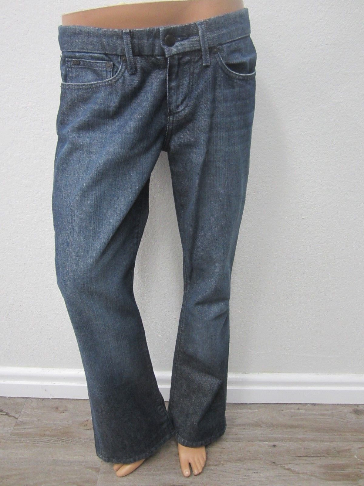 MINT Joe's Jeans "SOCIALITE" BOOT Cut STRETCH Blue Jeans - Women Size W 29 x 31