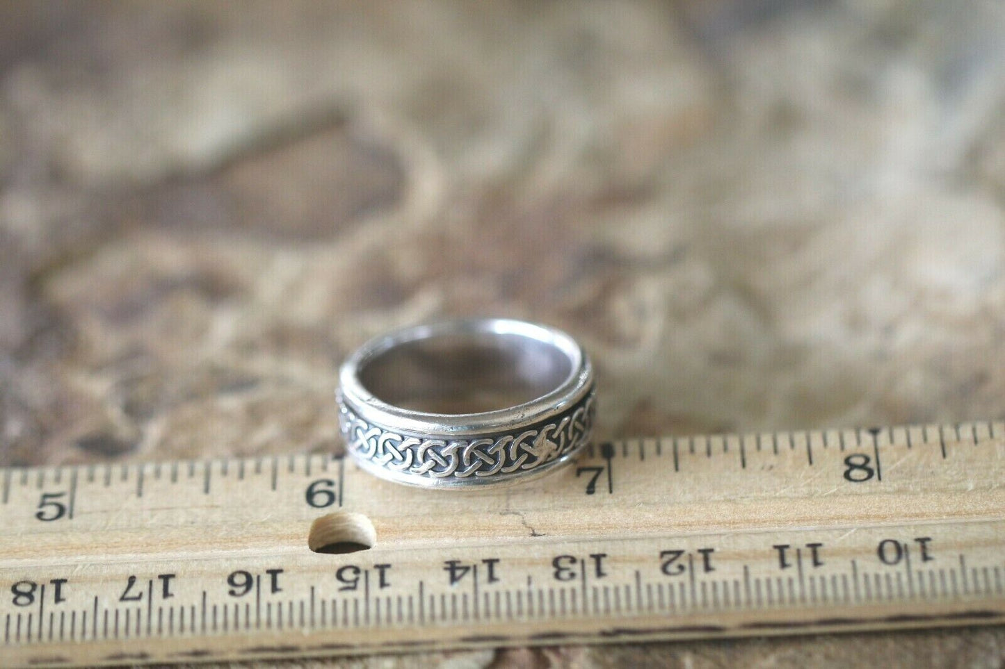 *VINTAGE*  Native American Sterling Silver Geometric Spinner Ring Size 10.5