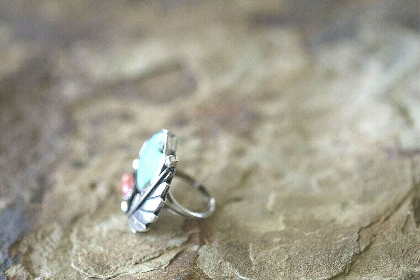 *VINTAGE* Native American Navajo Sterling Silver Turquoise Coral  Ring- Size 6