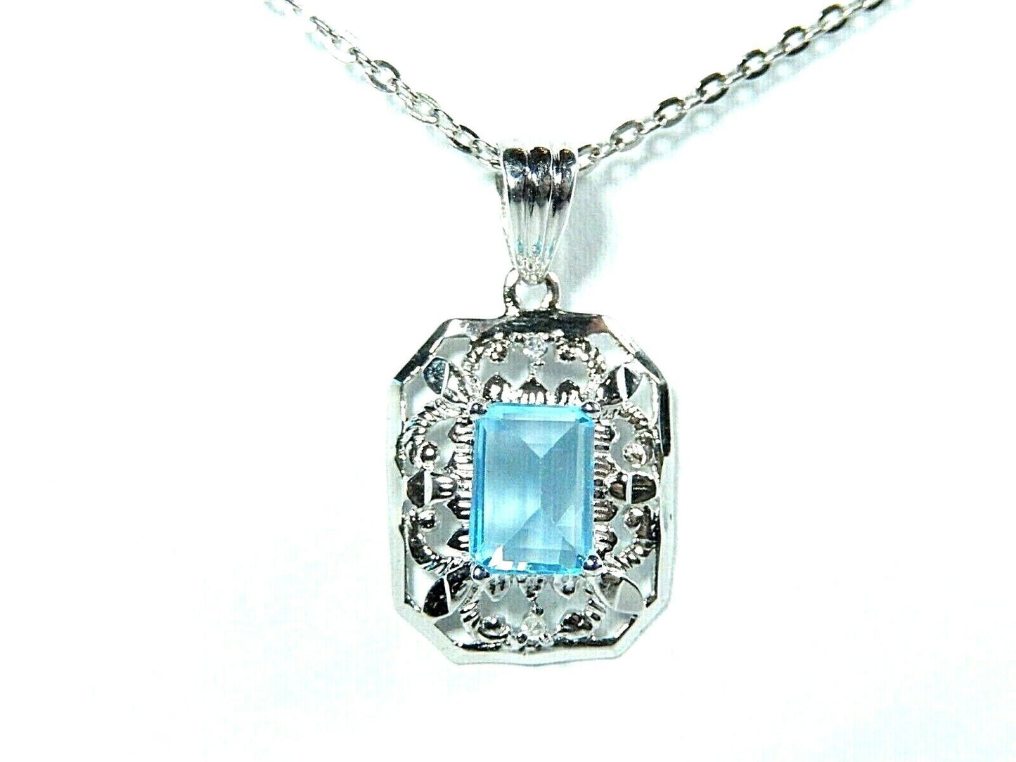 *NWT*  10k White Gold Genuine Blue Topaz and Diamond  Pendant Necklace w/18" Chn