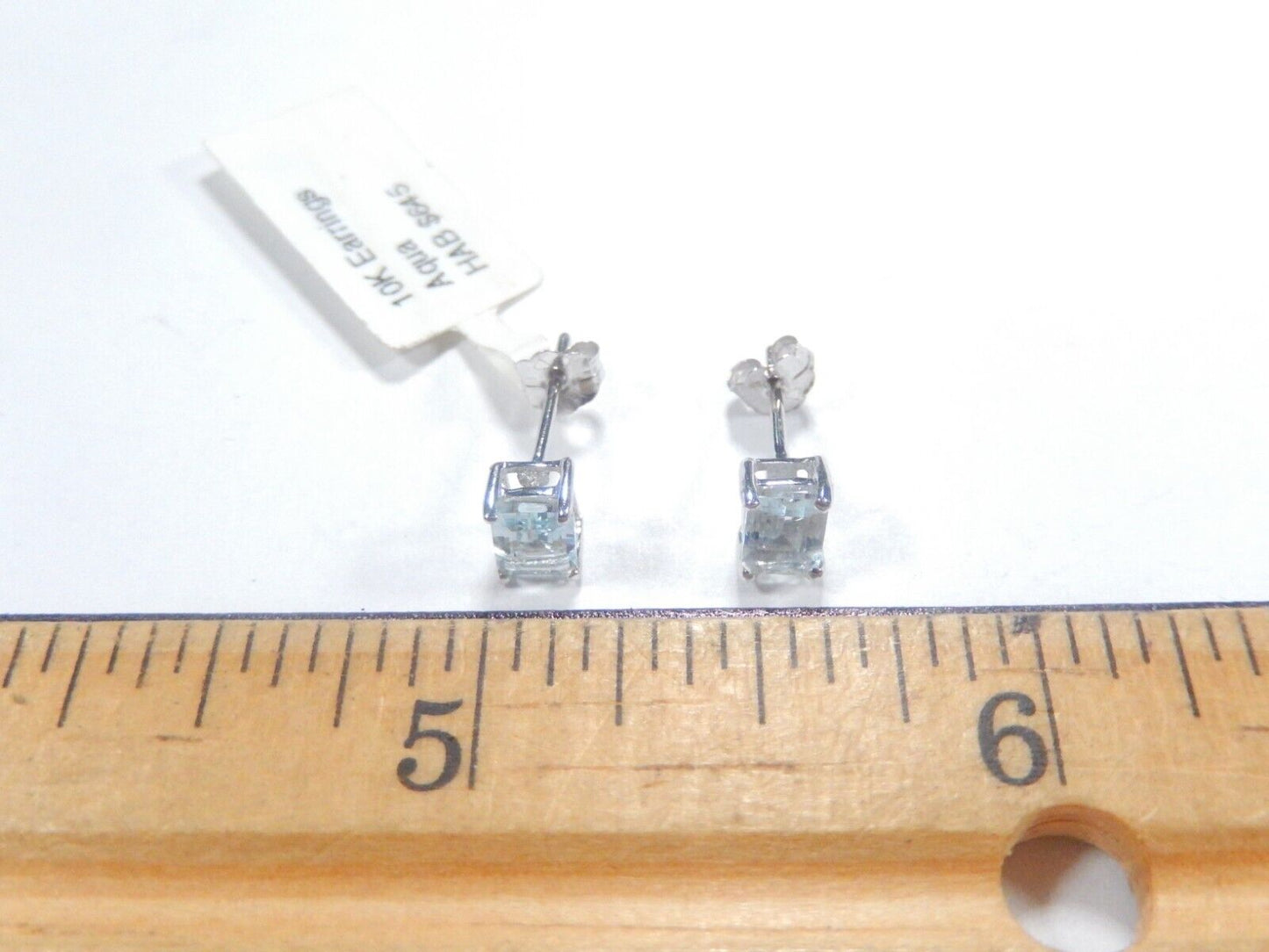 10k White Gold 5mm x 4mm Natural Emerald Cut Aquamarine Earrings Studs