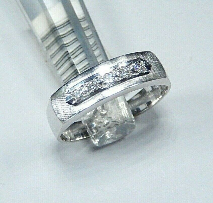 *VINTAGE* 14K White Gold 5 Natural Diamond 5mm Wide Wedding Ring Band Size 7.25