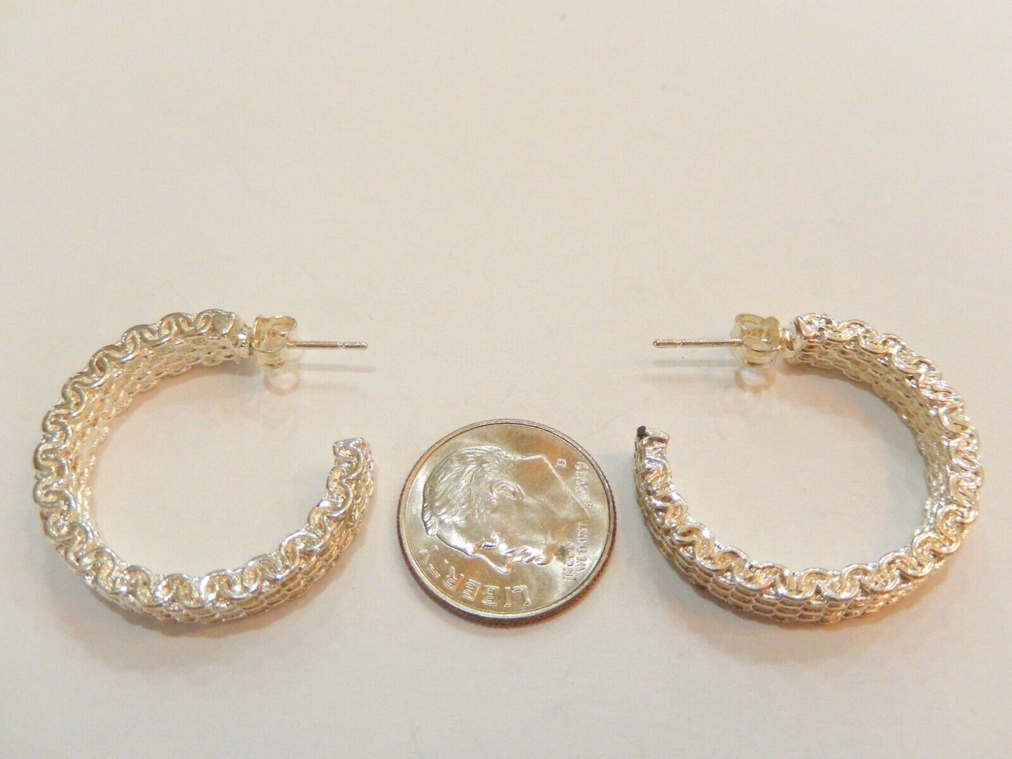 Adorable Beautiful Sterling Silver Mesh Style Hoop Earrings